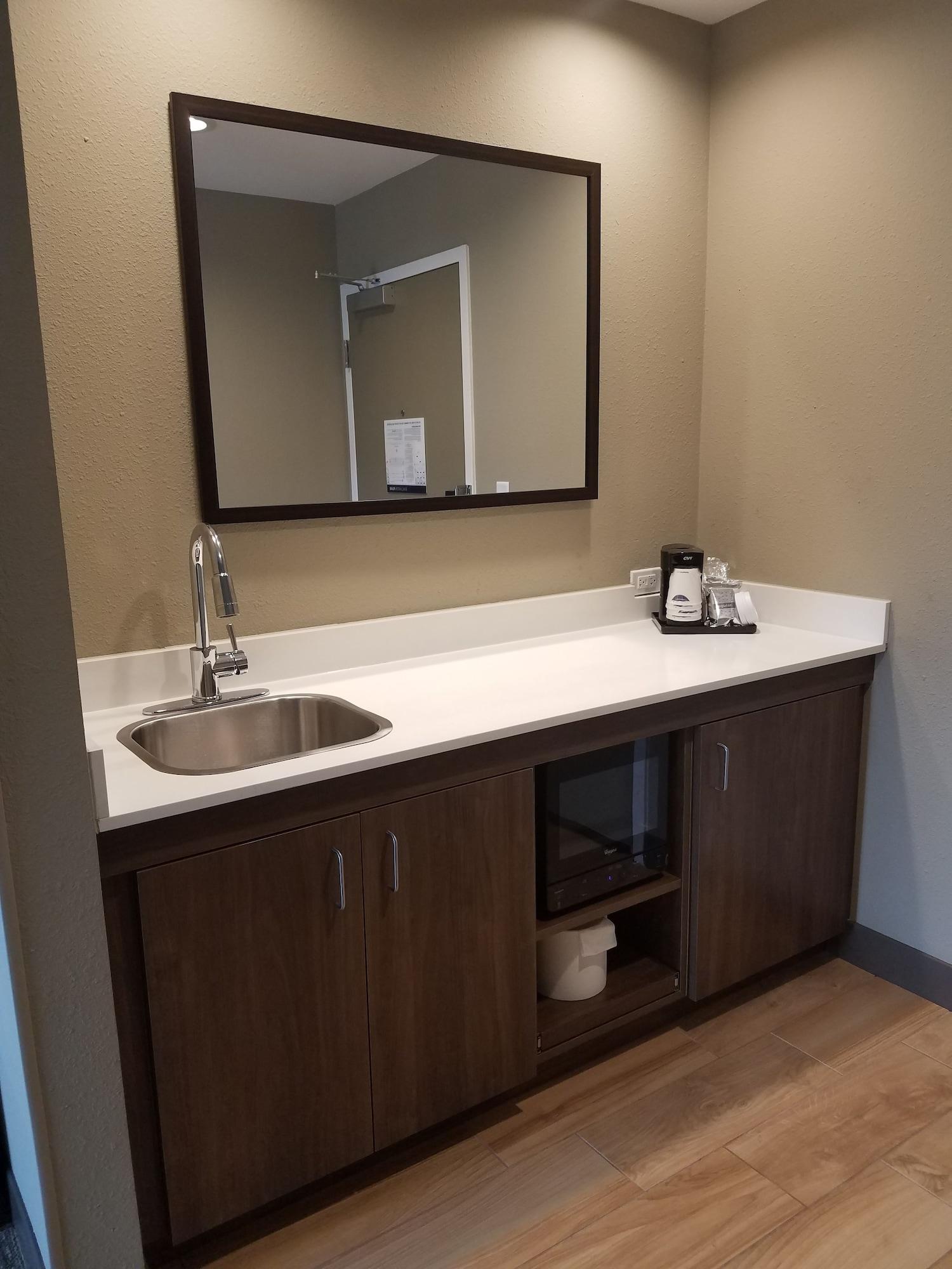 Hampton By Hilton Texas Hill Country Hotel