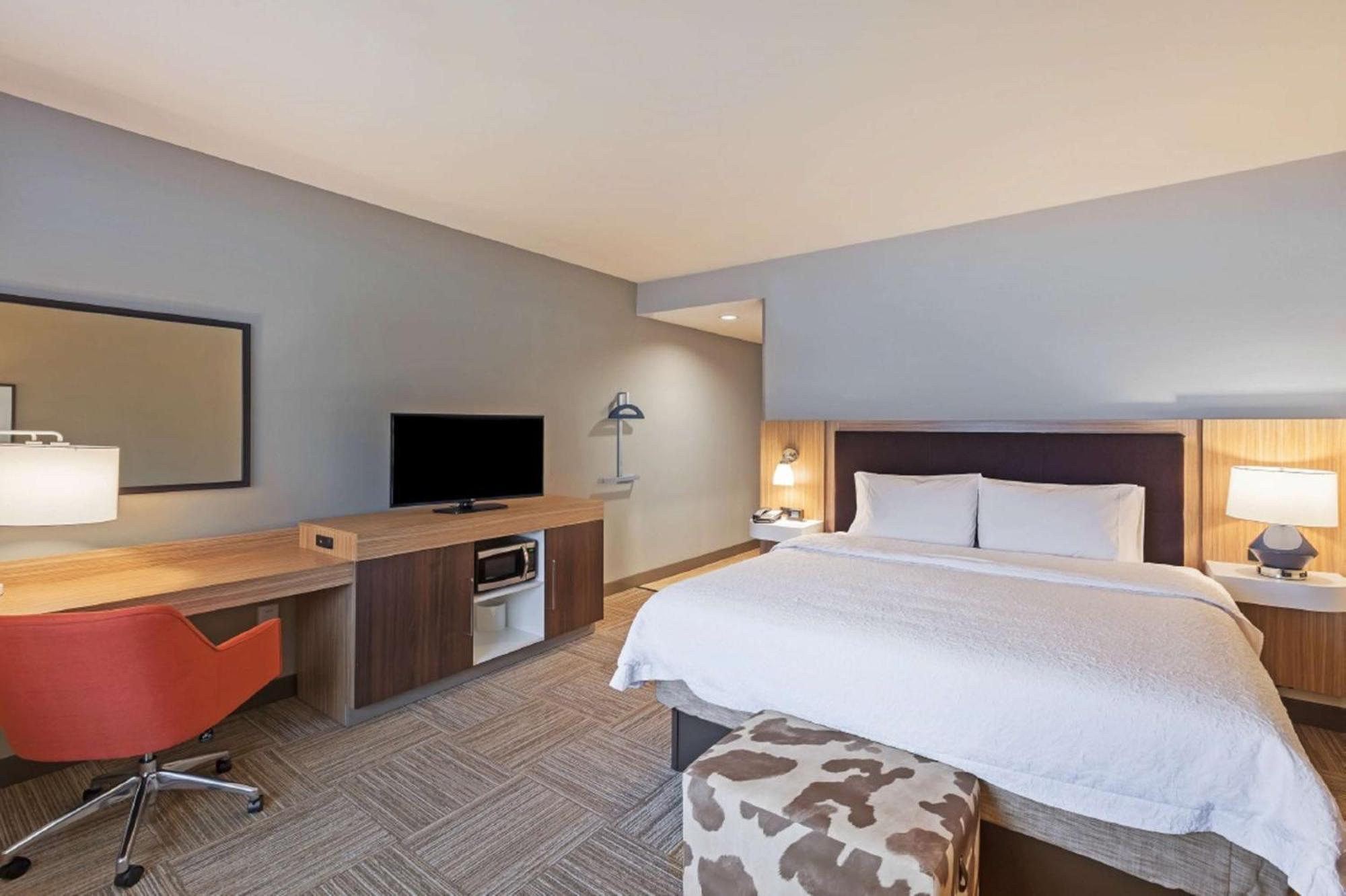 Hotel Hampton By Hilton Texas Hill Country 3*