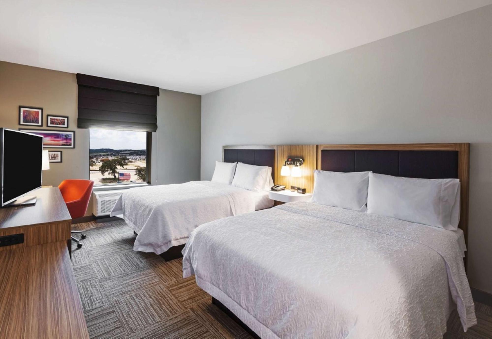 Hampton By Hilton Texas Hill Country 3*