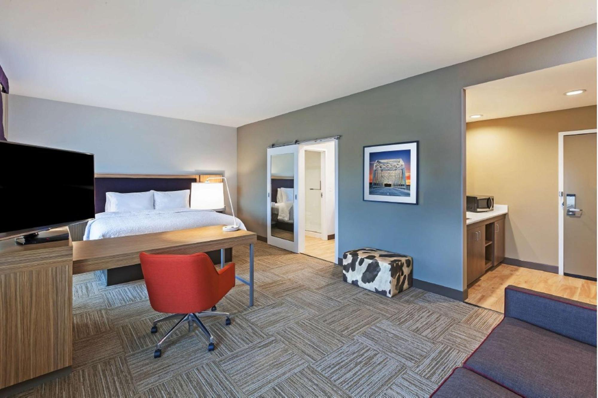 Hotel Hampton By Hilton Texas Hill Country 3*